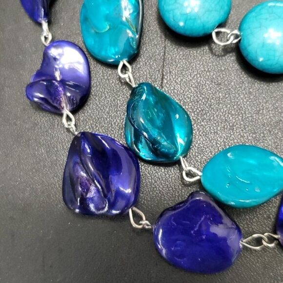 *Sale* Jaclyn Smith silver tone layered necklace - Picture 6 of 11